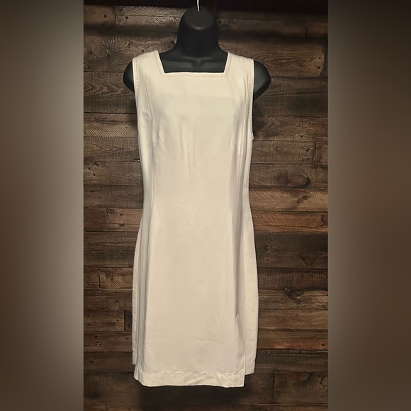 Tommy Bahama Dresses & Skirts - 100% Silk Summer Dress